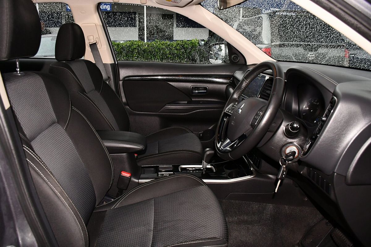 2019 Mitsubishi Outlander ES ZL