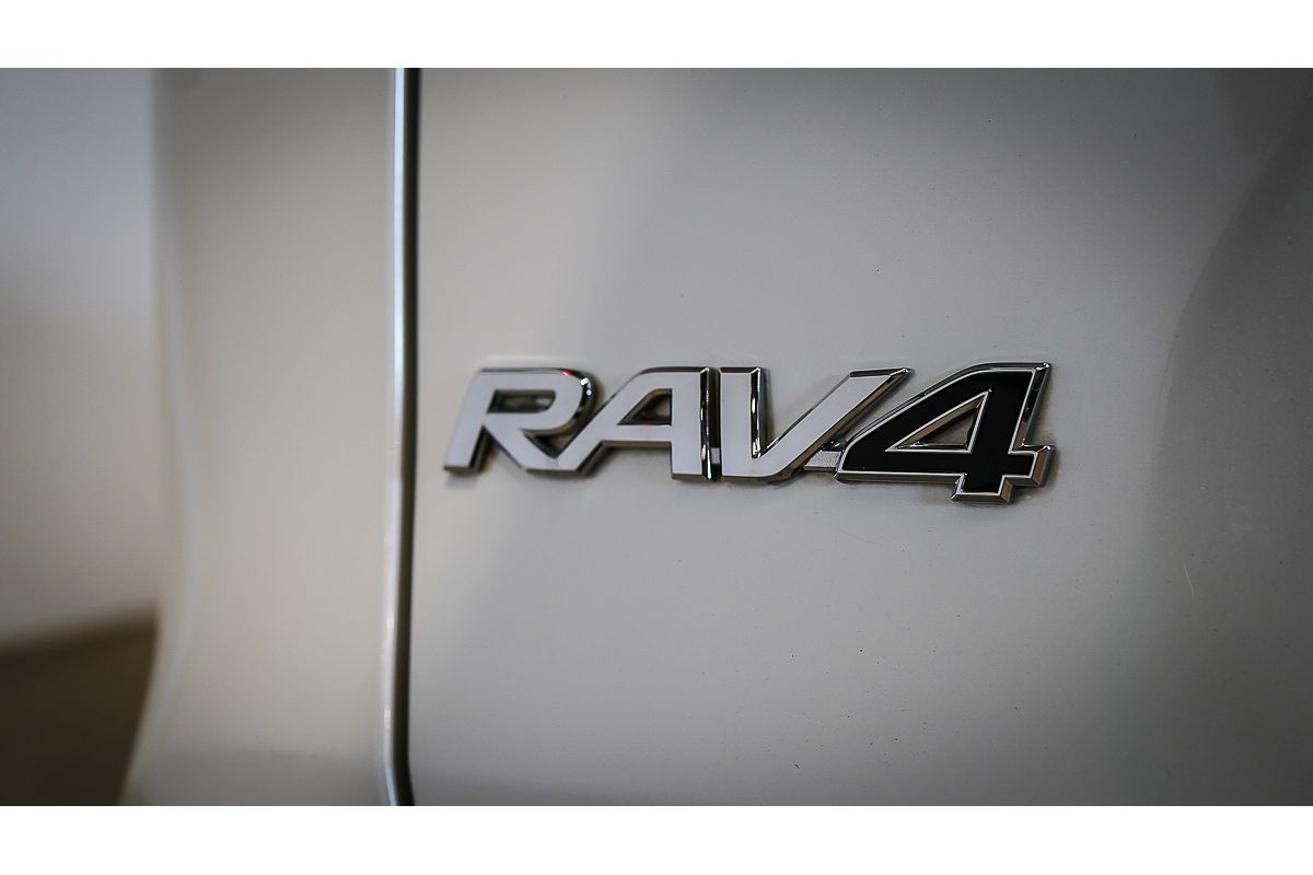 2020 Toyota RAV4 GXL MXAA52R