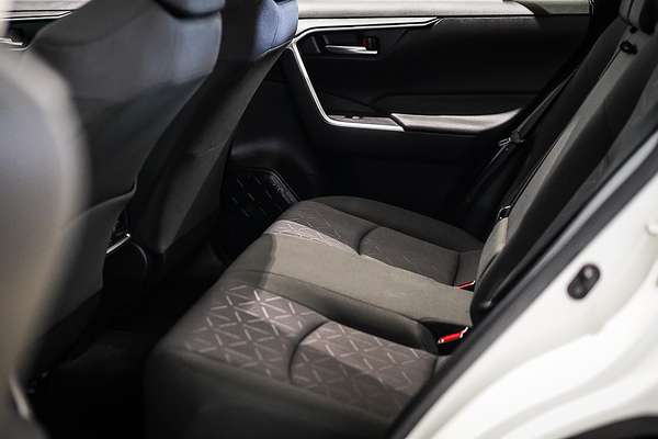 2020 Toyota RAV4 GXL MXAA52R