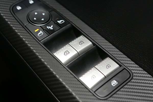 2024 Mitsubishi Outlander LS ZM