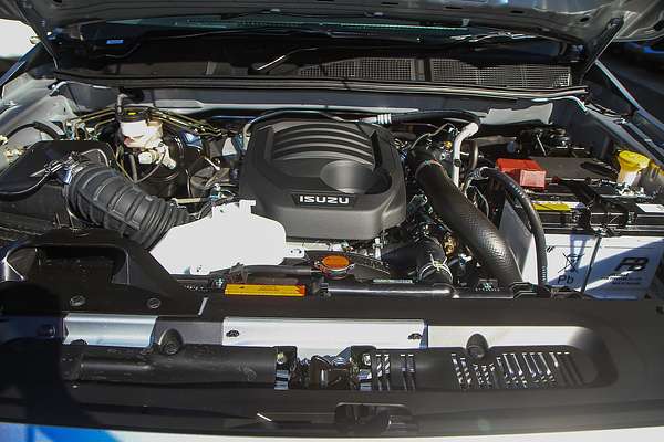 2025 Isuzu MU-X LS-M