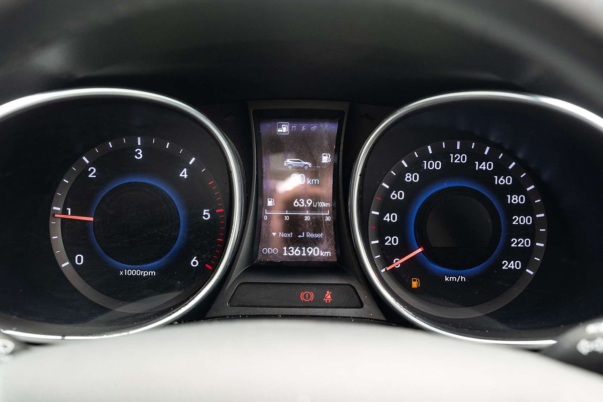 2012 Hyundai Santa Fe Highlander CM