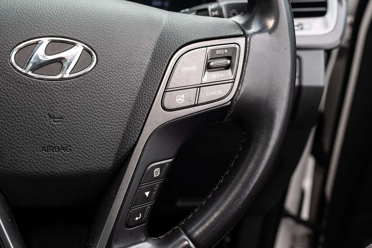 2012 Hyundai Santa Fe Highlander CM