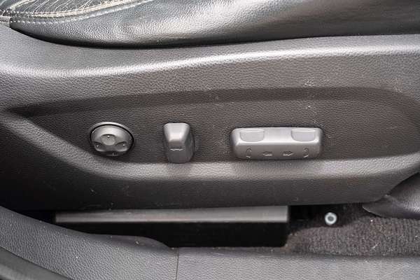 2012 Hyundai Santa Fe Highlander CM