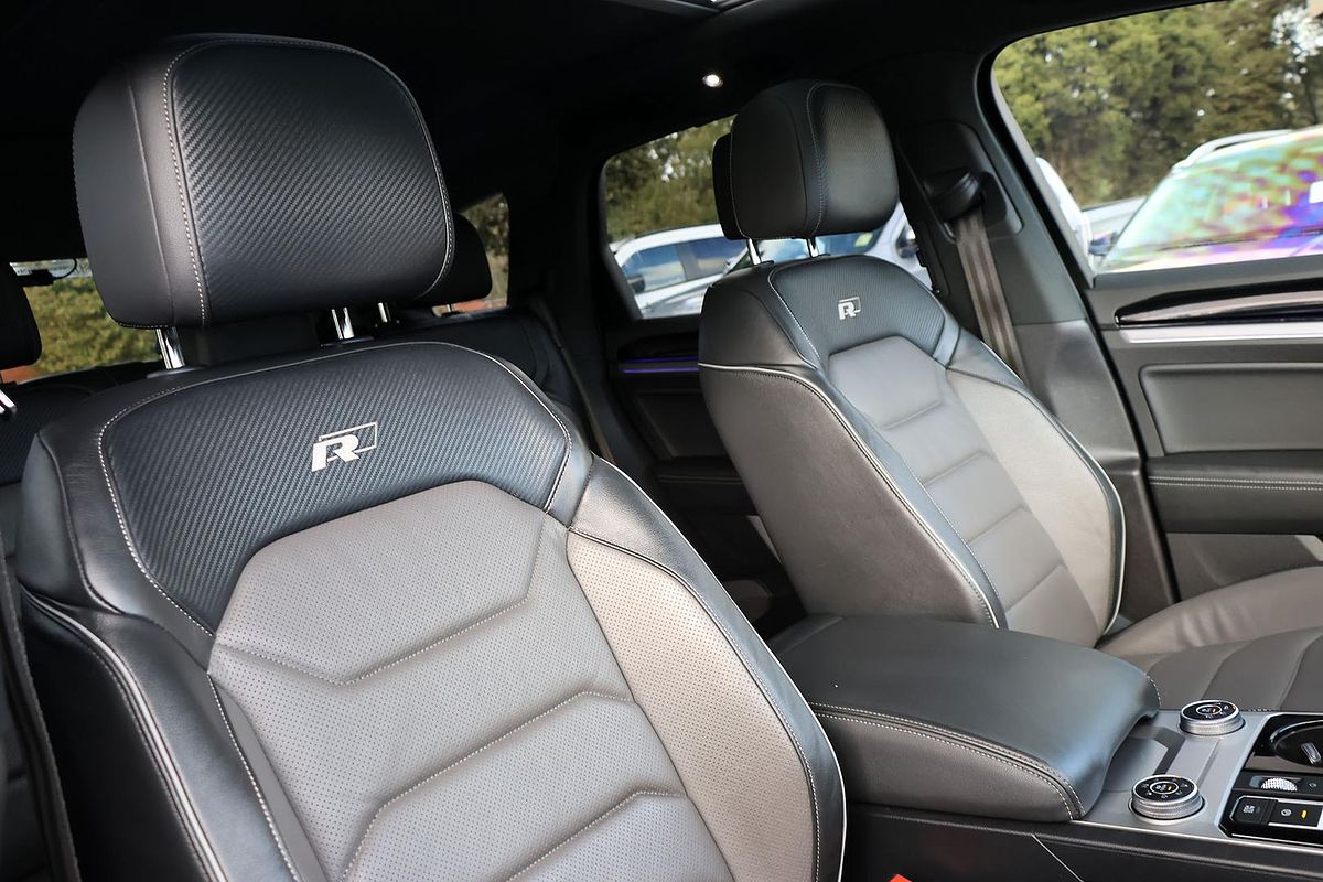 2021 Volkswagen Touareg 210TDI R-Line CR