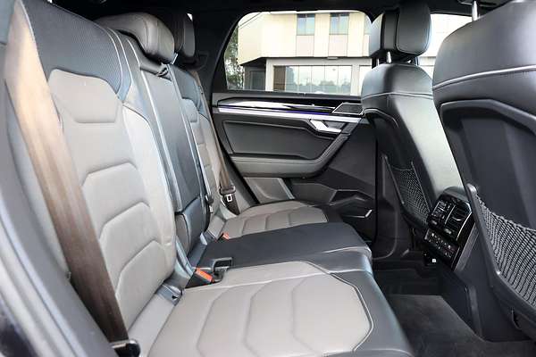 2021 Volkswagen Touareg 210TDI R-Line CR