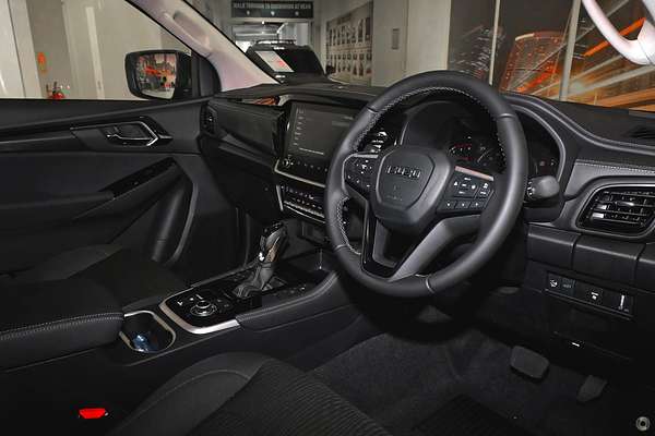 2025 Isuzu MU-X LS-U