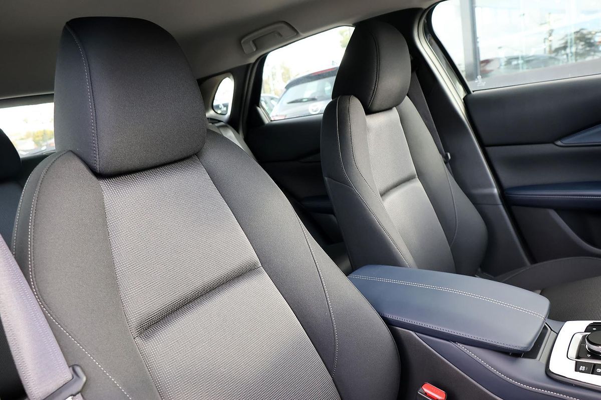 2025 Mazda CX-30 G20 Pure DM Series