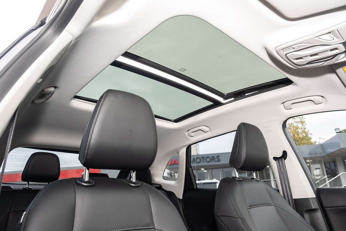 2024 MG ZS Essence Hybrid+ ZS32