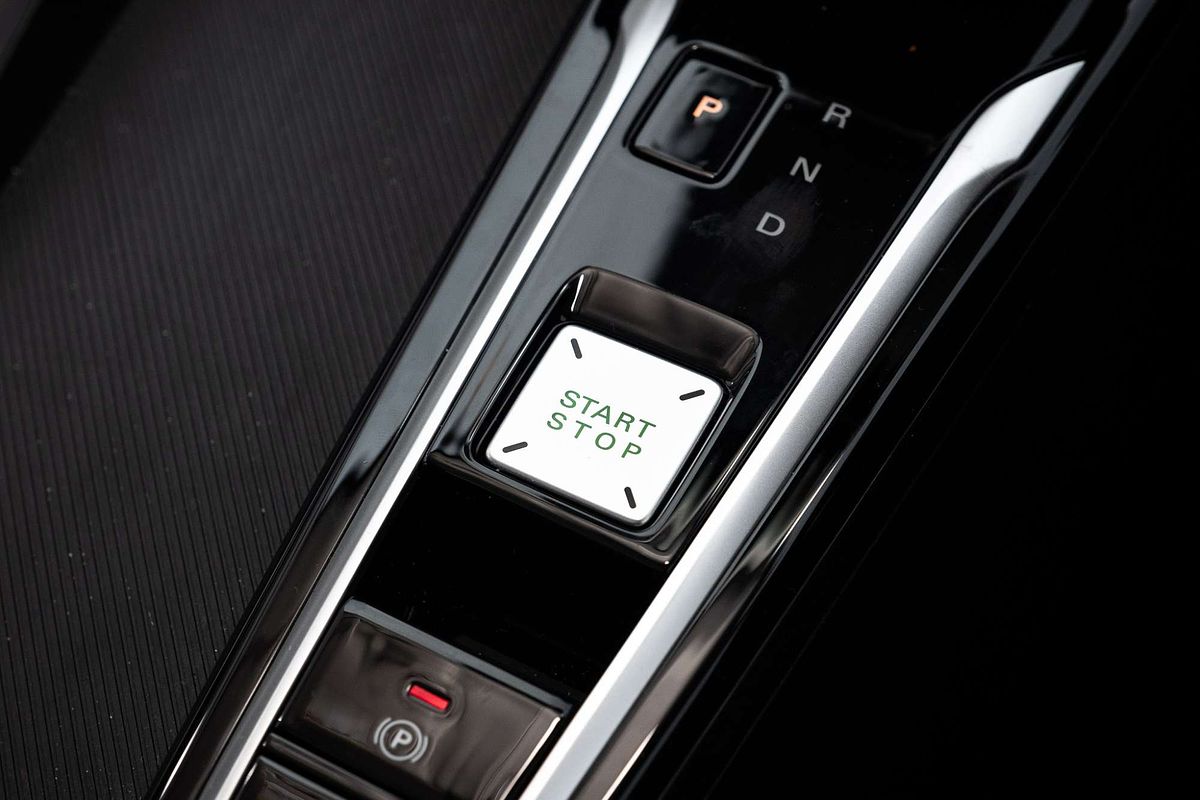 2025 MG ZS Essence Turbo ZS32