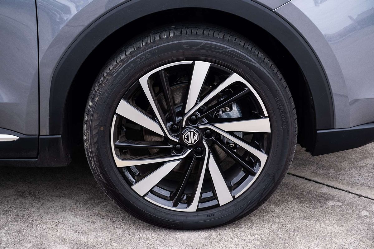 2025 MG ZS Essence Turbo ZS32