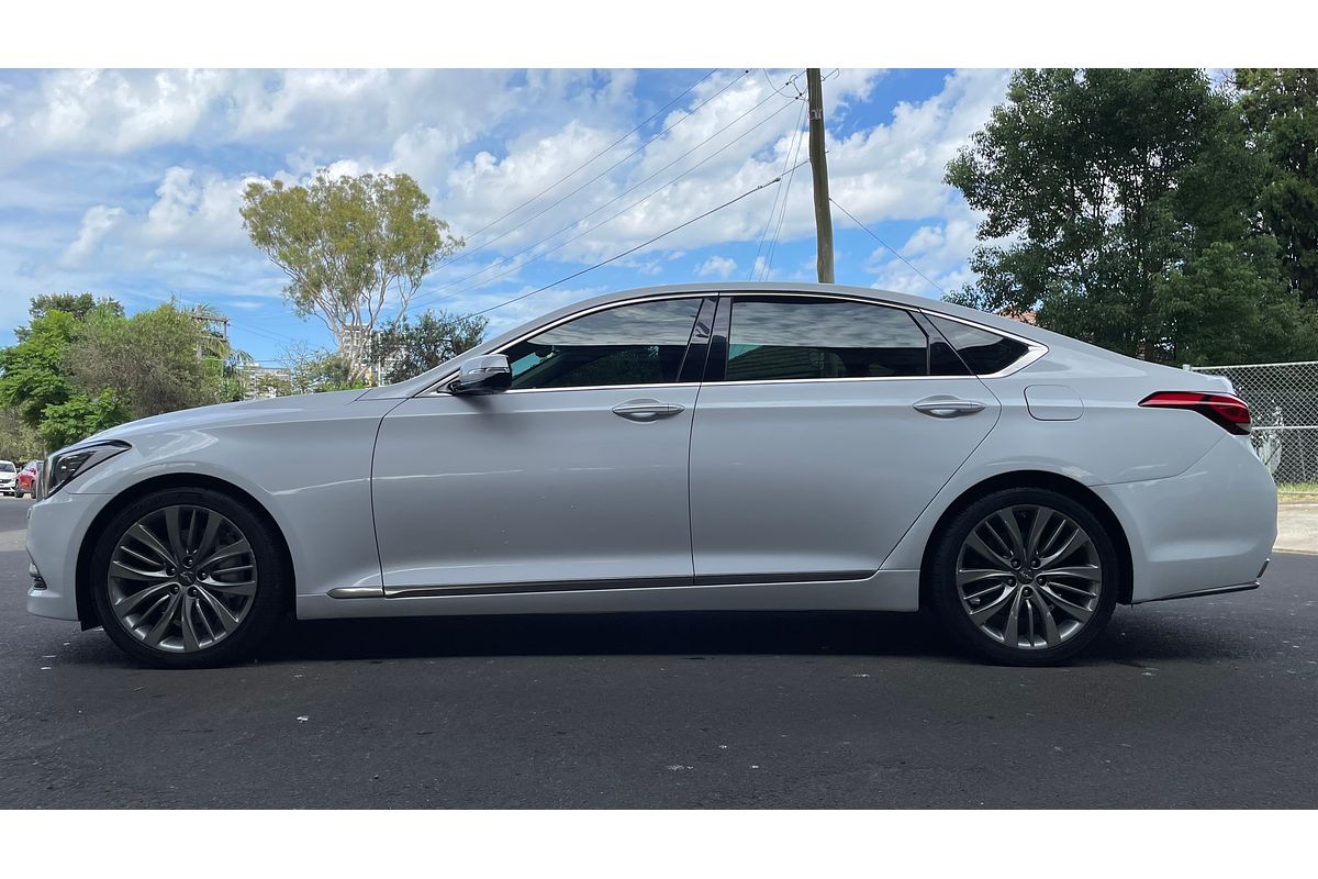 2015 Hyundai Genesis Ultimate Pack DH