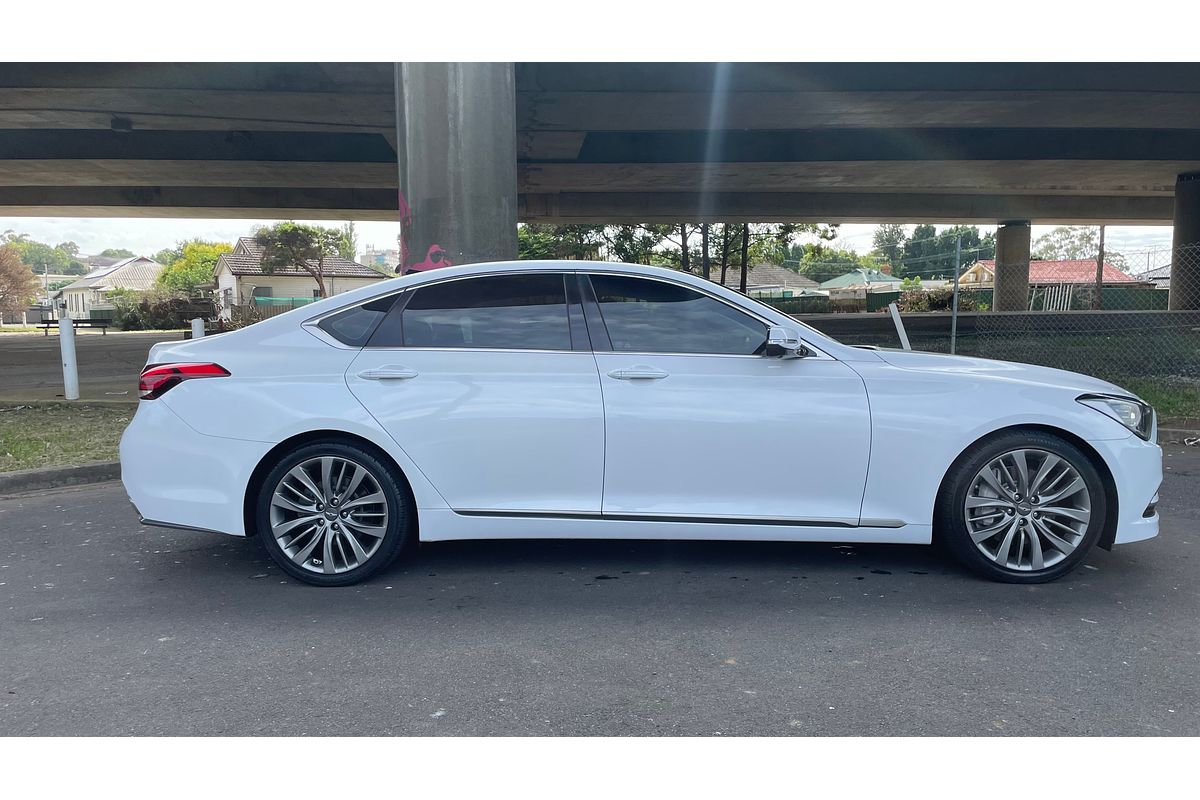 2015 Hyundai Genesis Ultimate Pack DH