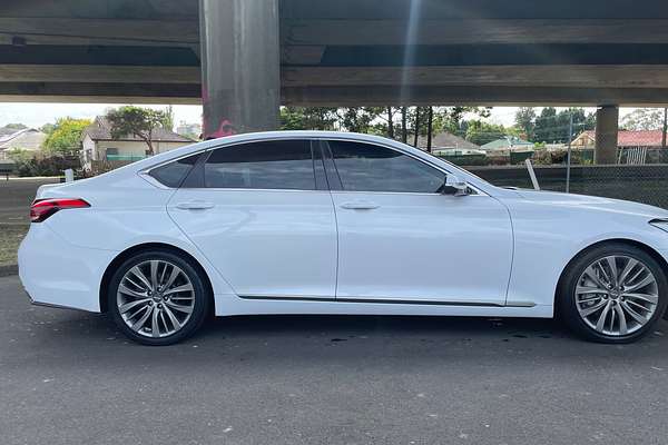 2015 Hyundai Genesis Ultimate Pack DH