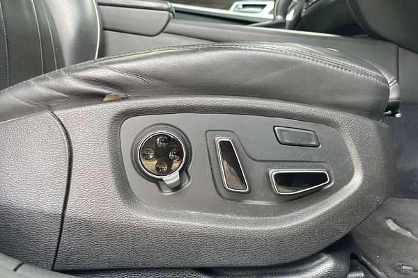 2015 Hyundai Genesis Ultimate Pack DH