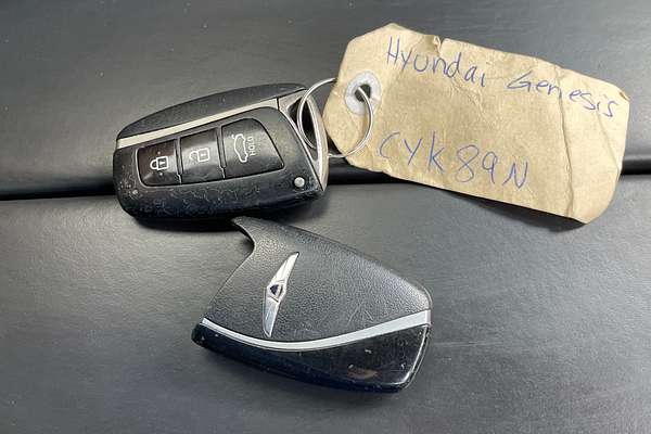 2015 Hyundai Genesis Ultimate Pack DH