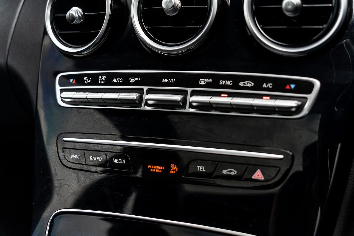 2019 Mercedes-Benz C-Class C200 W205