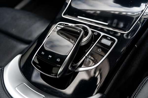 2019 Mercedes-Benz C-Class C200 W205
