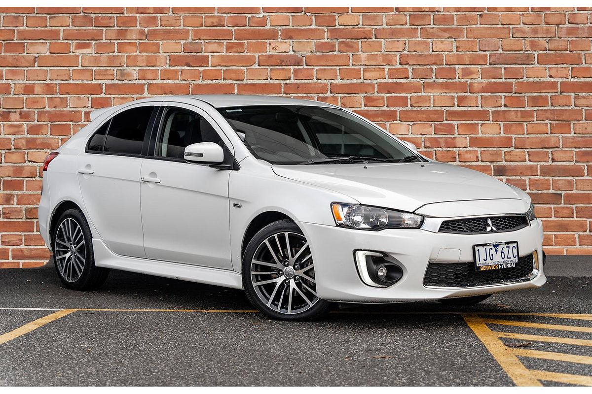 2016 Mitsubishi Lancer GSR CF