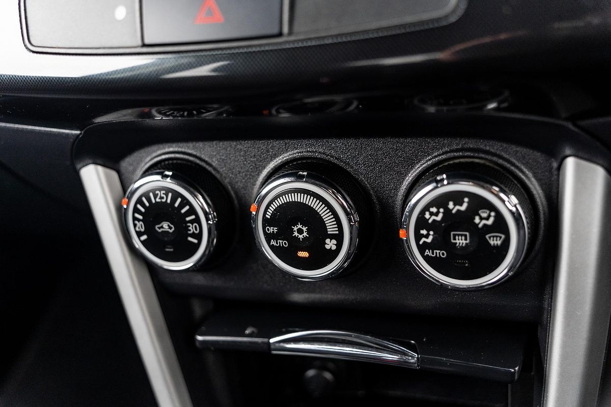 2016 Mitsubishi Lancer GSR CF