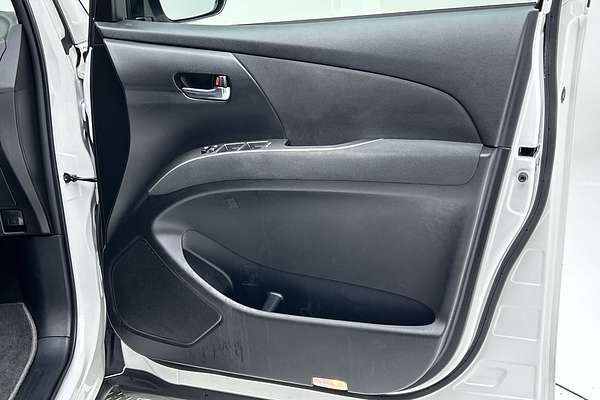 2013 Toyota Tarago GLX ACR50R