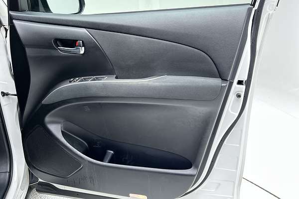 2013 Toyota Tarago GLX ACR50R