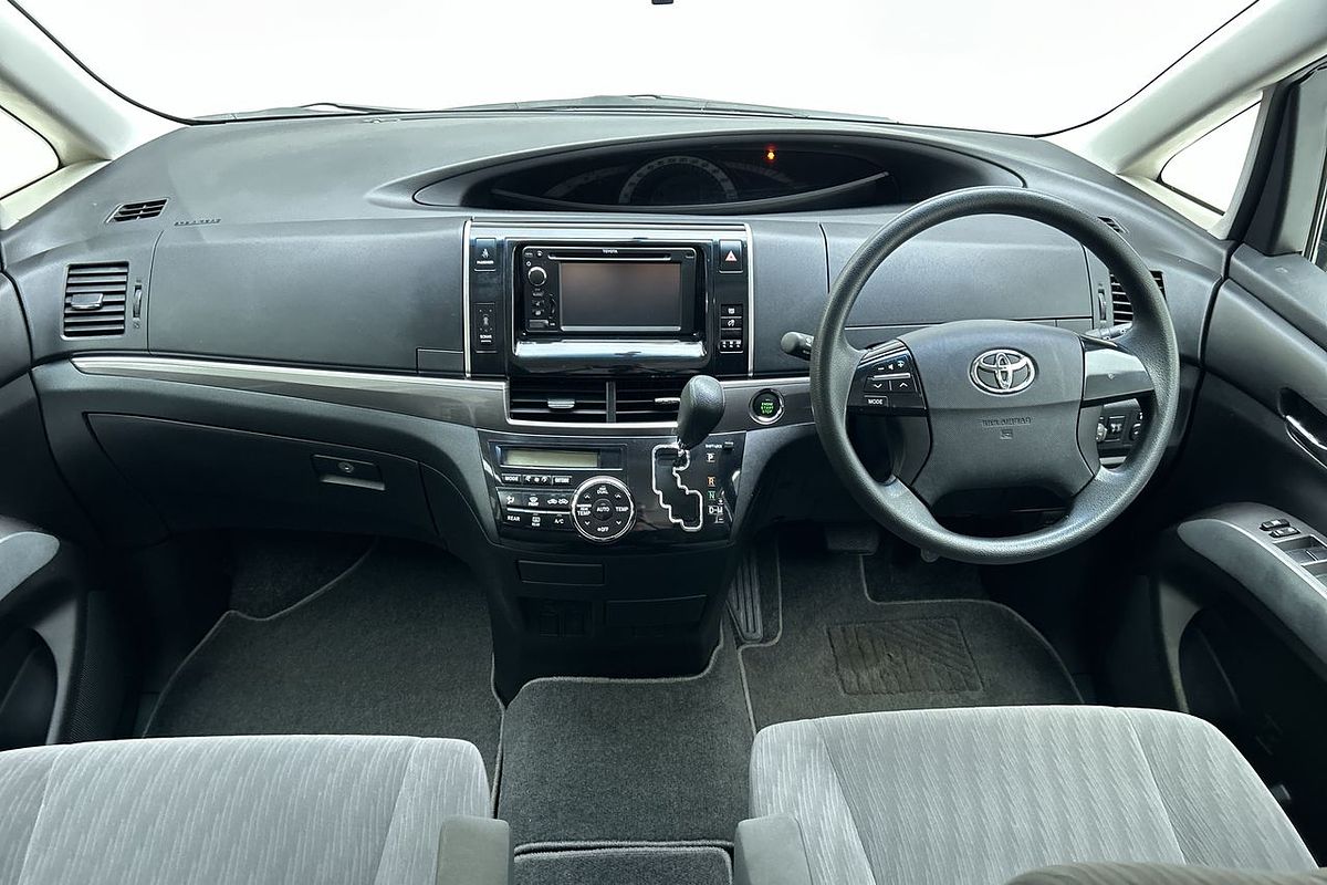 2013 Toyota Tarago GLX ACR50R