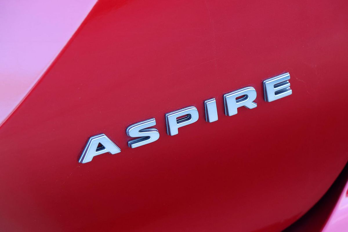 2024 Mitsubishi Outlander Aspire ZM