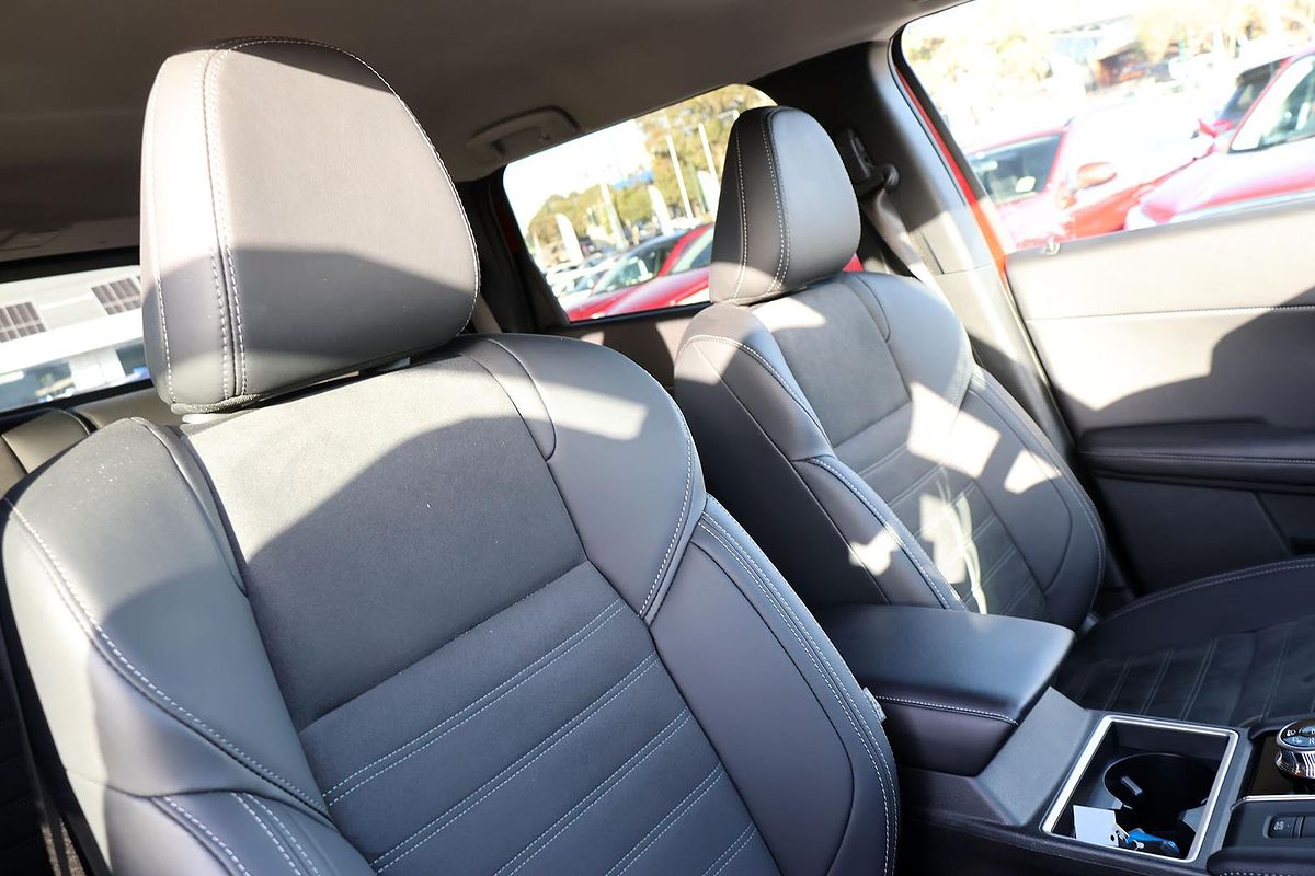 2024 Mitsubishi Outlander Aspire ZM