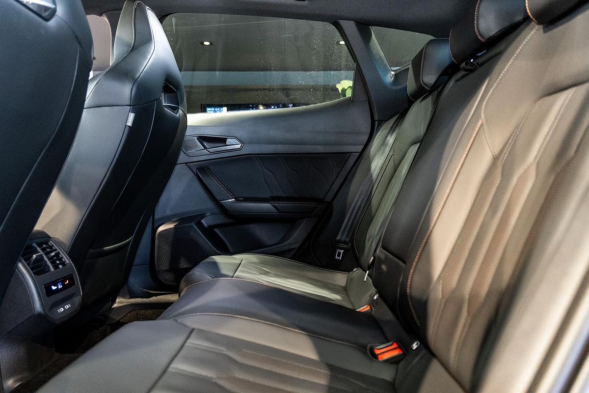 2024 CUPRA Formentor VZe KM