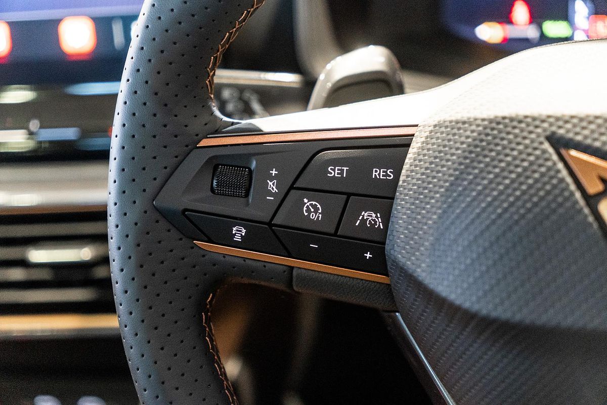 2024 CUPRA Formentor VZe KM
