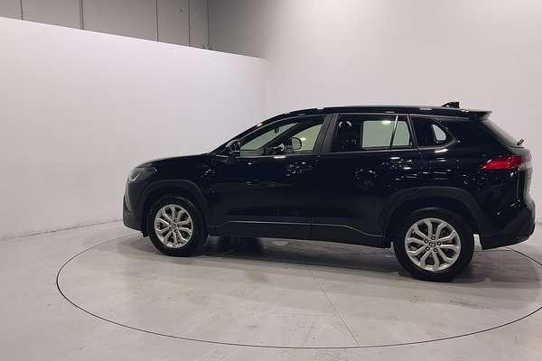 2023 Toyota Corolla Cross GX MXGA10R