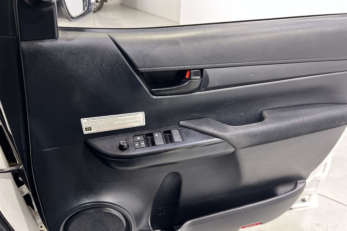 2021 Toyota Hilux SR GUN126R 4X4