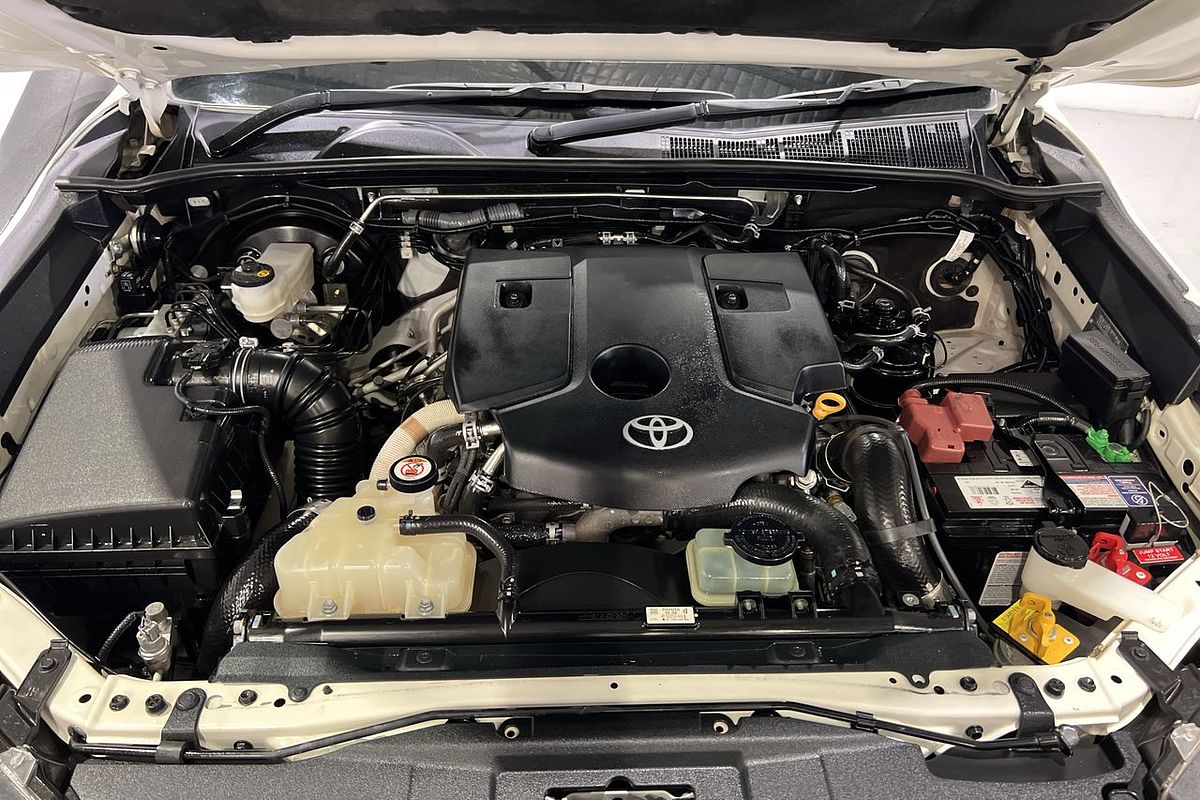 2021 Toyota Hilux SR GUN126R 4X4