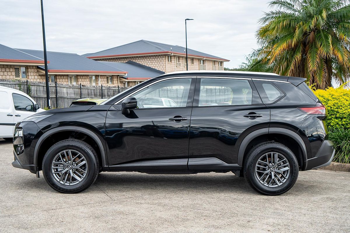 2024 Nissan X-TRAIL ST T33