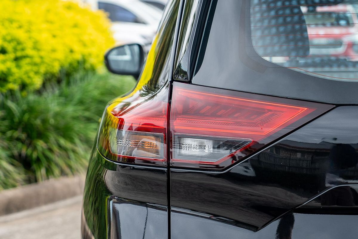 2024 Nissan X-TRAIL ST T33