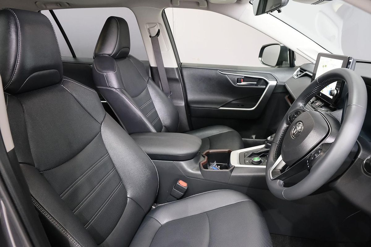 2024 Toyota RAV4 Cruiser AXAH54R
