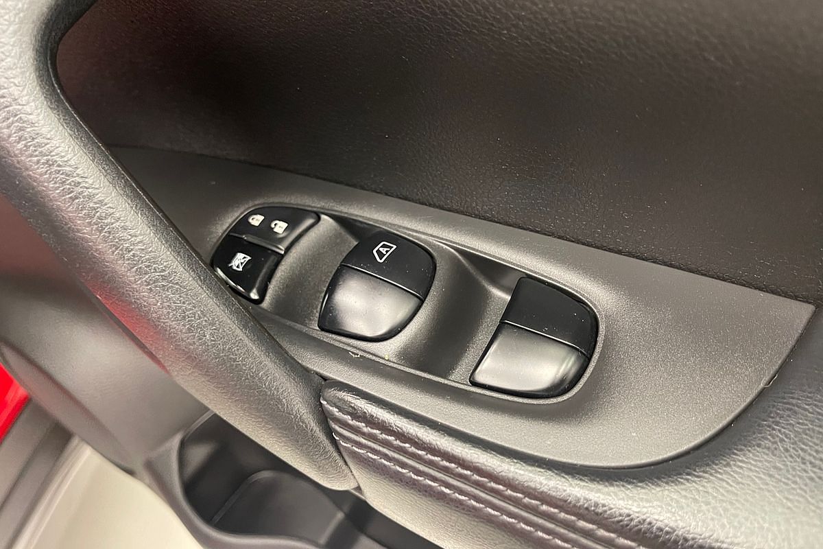 2016 Nissan X-TRAIL ST T32