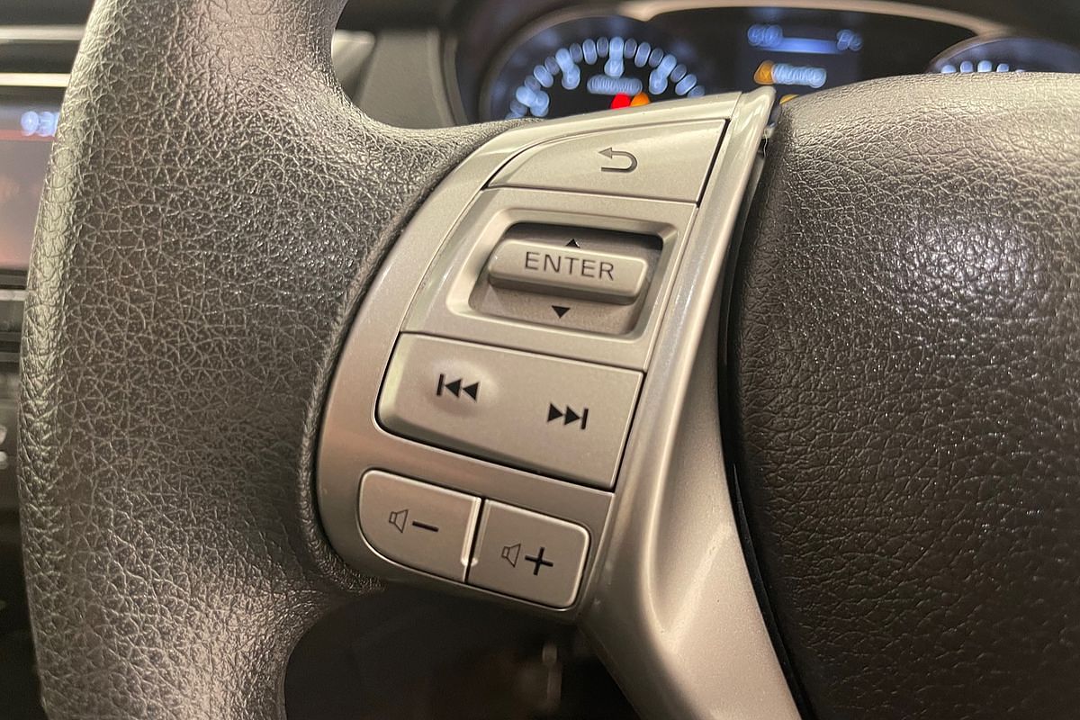 2016 Nissan X-TRAIL ST T32