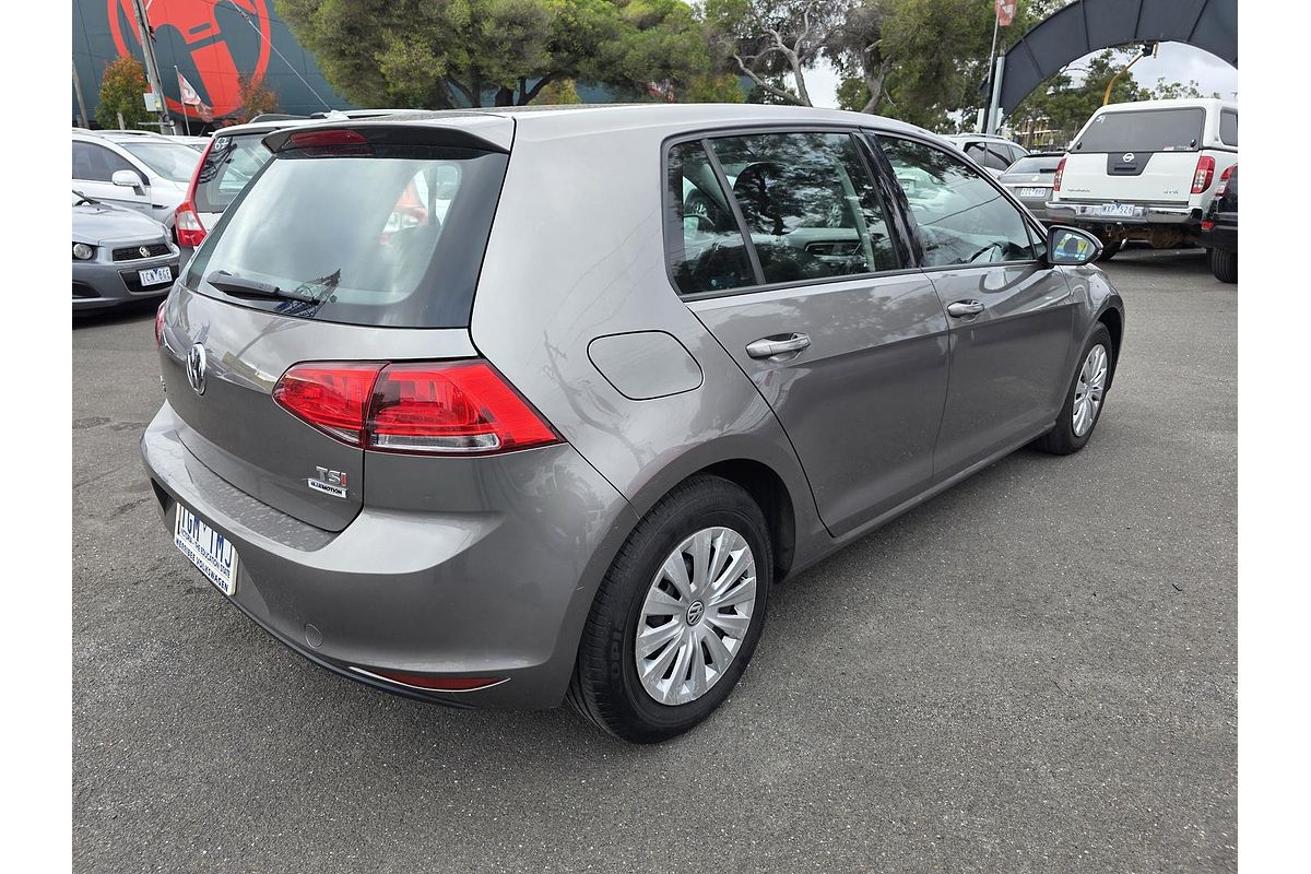 2015 Volkswagen Golf 90TSI 7