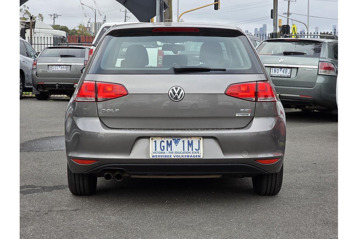 2015 Volkswagen Golf 90TSI 7