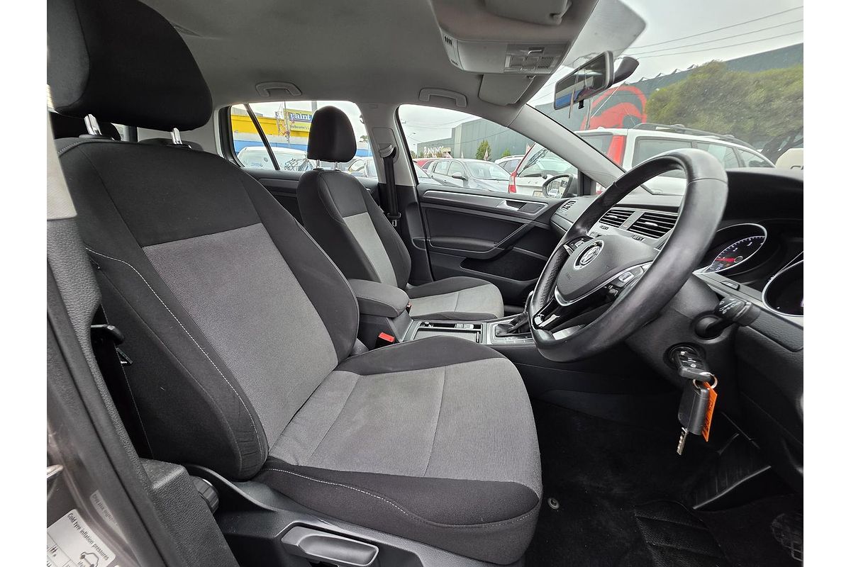 2015 Volkswagen Golf 90TSI 7