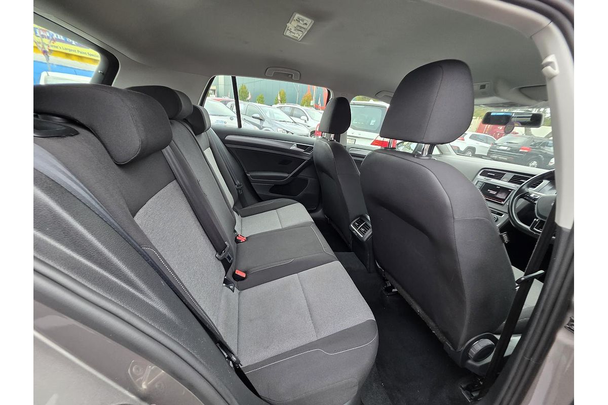 2015 Volkswagen Golf 90TSI 7