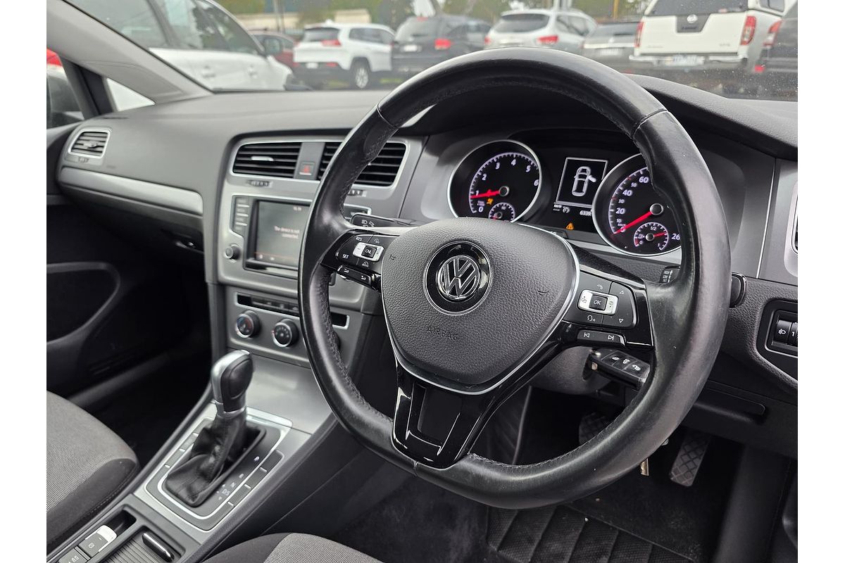 2015 Volkswagen Golf 90TSI 7