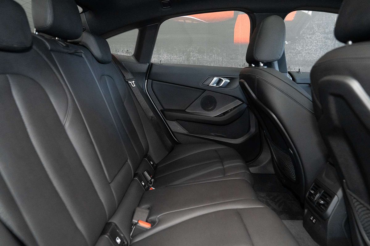2023 BMW 2 Series 218i M Sport F44