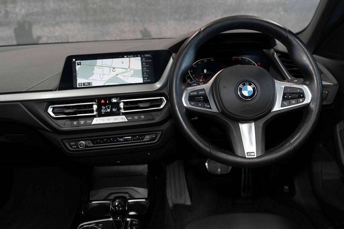 2023 BMW 2 Series 218i M Sport F44