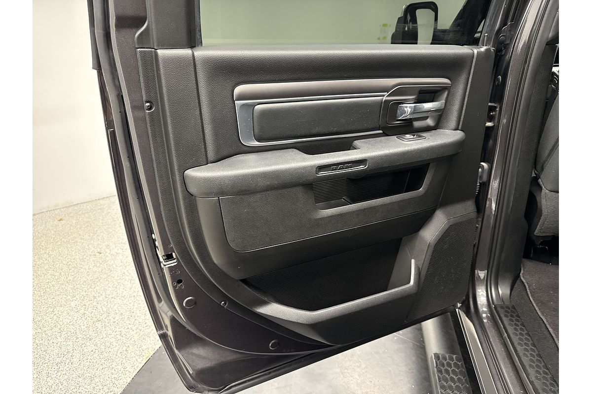 2022 RAM 1500 Warlock II DS 4X4 SWB