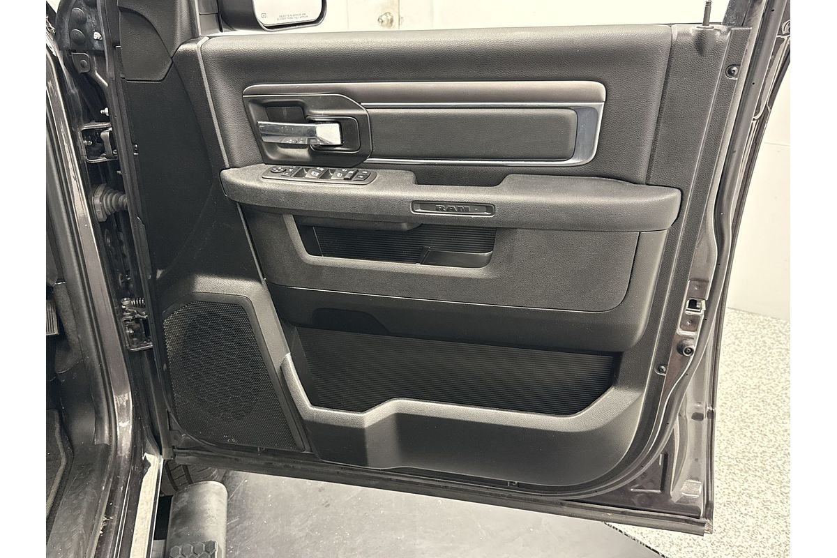 2022 RAM 1500 Warlock II DS 4X4 SWB