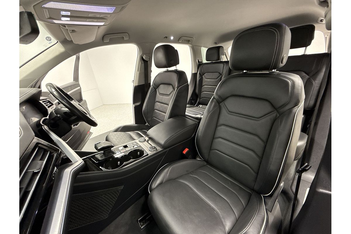 2019 Volkswagen Touareg 190TDI Launch Edition