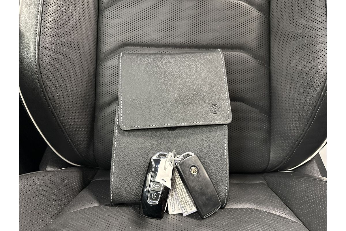 2019 Volkswagen Touareg 190TDI Launch Edition
